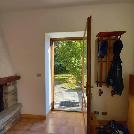 Casa Valentina Holiday home Livo (Lombardy)